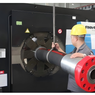 2000T芬宝扣压机